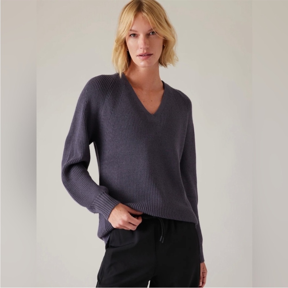 Athleta En Route Hanover Sweater Nightfall Purple M Medium Merino Wool Blend